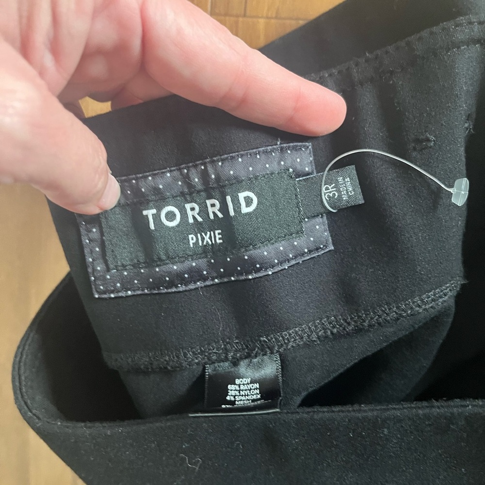 Torrid Black Pixie Pants - image 3